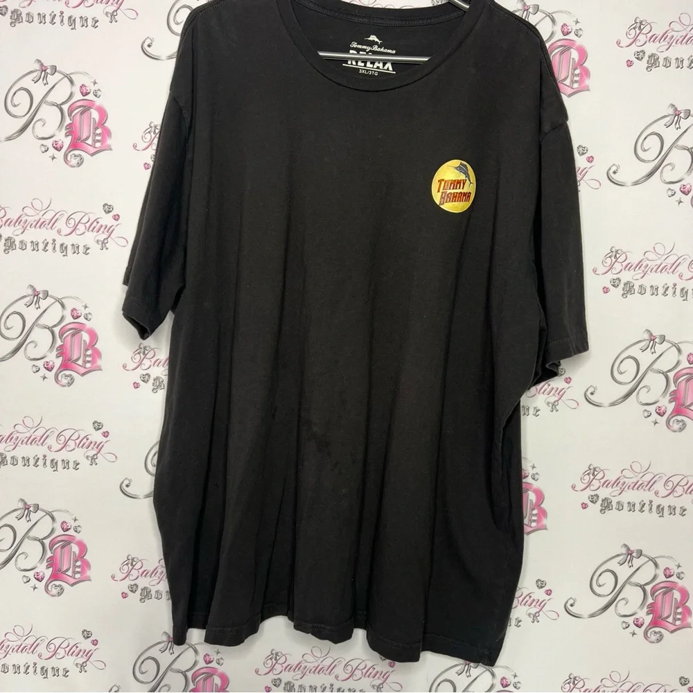 Tommy bahama tshirt hula girl Hawaii wardrobe malfunction skirt black decals - Picture 2 of 6